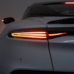Vehicle photograph 102