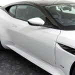Vehicle photograph 14
