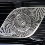 Vehicle photograph 106