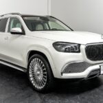 Vehicle photograph 12