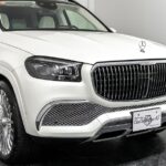 Vehicle photograph 13