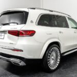 Vehicle photograph 22
