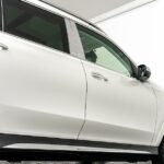 Vehicle photograph 25