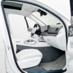 Vehicle photograph 38