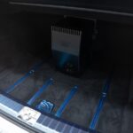 Vehicle photograph 72