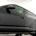 Vehicle photograph 11