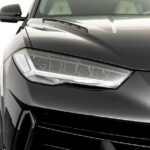 Vehicle photograph 18