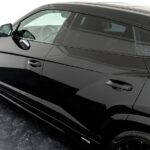 Vehicle photograph 25