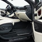 Vehicle photograph 36