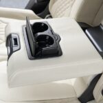 Vehicle photograph 50