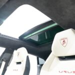 Vehicle photograph 60