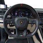 Vehicle photograph 64