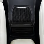 Vehicle photograph 52