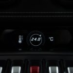 Vehicle photograph 65