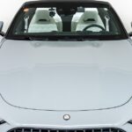 Vehicle photograph 7