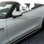 Vehicle photograph 10