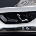 Vehicle photograph 103