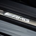 Vehicle photograph 106