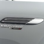 Vehicle photograph 16
