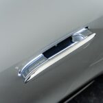 Vehicle photograph 17