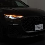 Vehicle photograph 111