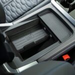 Vehicle photograph 84