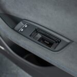 Vehicle photograph 94