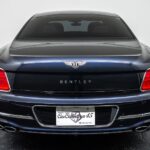 Vehicle photograph 3