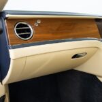 Vehicle photograph 108