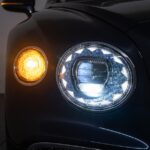 Vehicle photograph 124