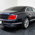 Vehicle photograph 26