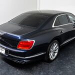 Vehicle photograph 36