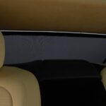 Vehicle photograph 56