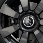 Vehicle photograph 18