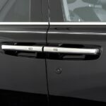 Vehicle photograph 20