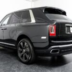 Vehicle photograph 30