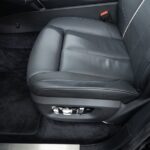 Vehicle photograph 42