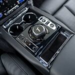 Vehicle photograph 82