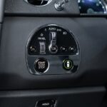 Vehicle photograph 87