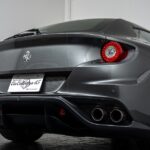 Vehicle photograph 35