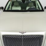 Vehicle photograph 7