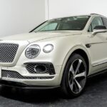 Vehicle photograph 8