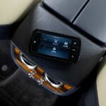 Vehicle photograph 109