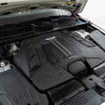 Vehicle photograph 121