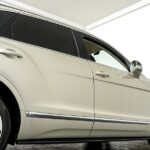 Vehicle photograph 34