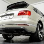 Vehicle photograph 43