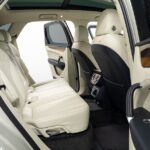 Vehicle photograph 60
