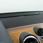 Vehicle photograph 95